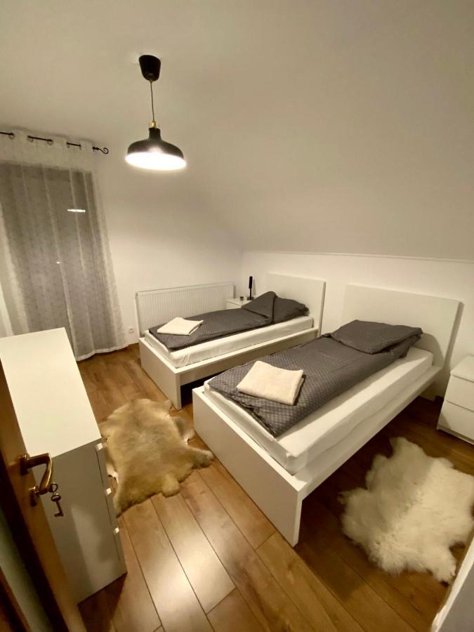 Bokorlak Apartment Odorheiu Secuiesc Bagian luar foto